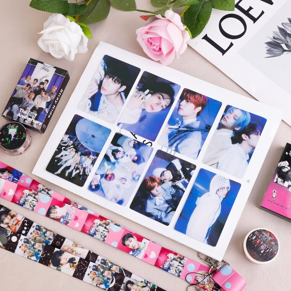 Stray Kids Gifts Set, Including 110 Photocards, 180 Stickers, 1 Drawstring Bag B - Picture 7 of 7